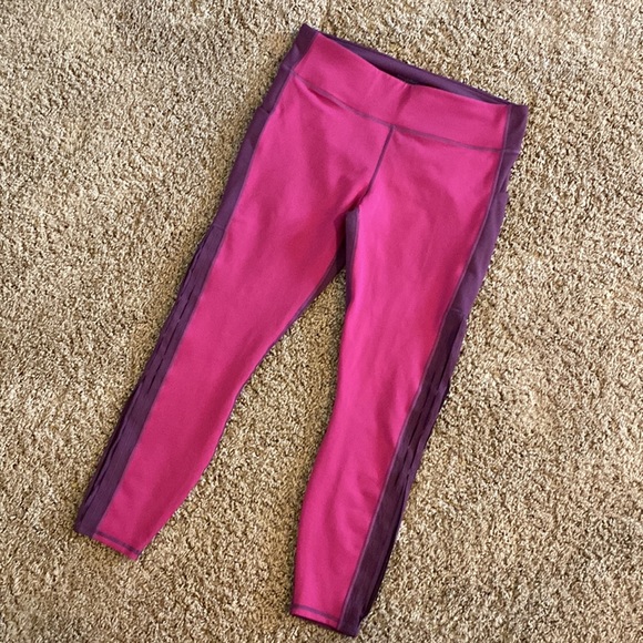 🔥🔥🔥🔥FREE SHIPPING 
FABLETICS ♥️ Fabletics Powerhold 7/8 leggings - Picture 4 of 10